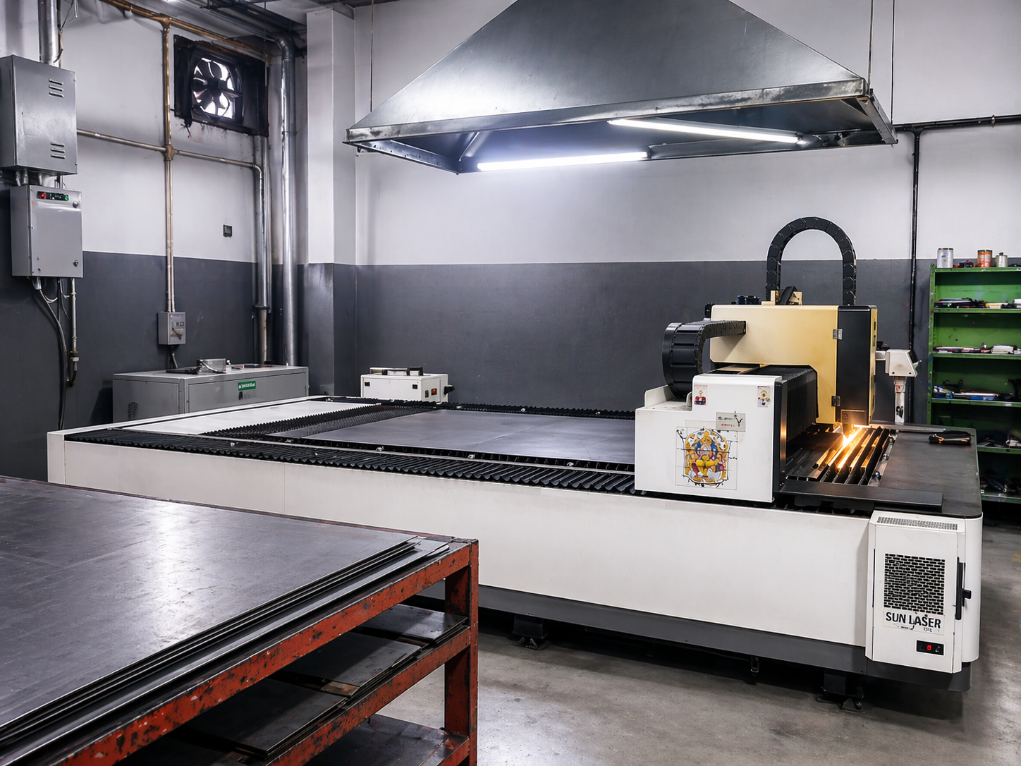 RAVJ Systems laser cutting machine